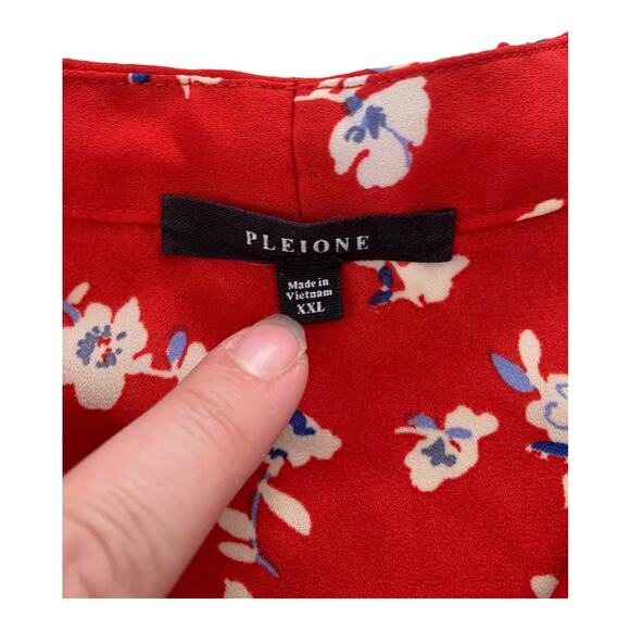 Pleione womens xxl 2x casual red floral cap sleeve blouse short sleeve business - Picture 3 of 9